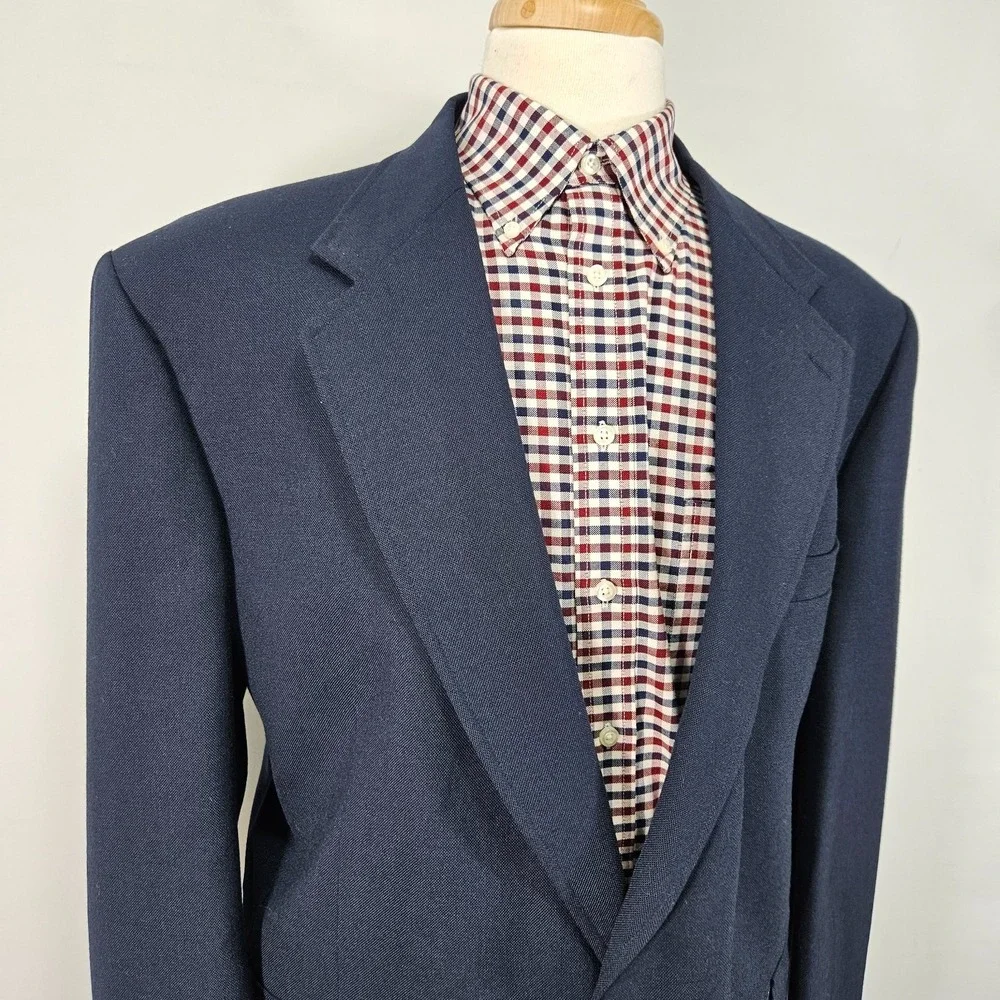 VTG Stafford Men's‎ Sport Coat Blazer Two Button Navy Polyester Wool 50R Slim